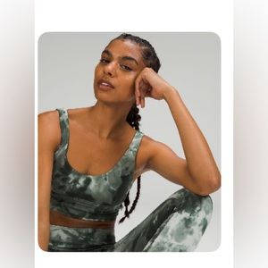 Lululemon Align Reversible Bra Light Support A/B cup diamond dye smoked spruce